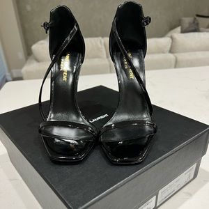 AUTHENTIC Saint Laurent Opyum YSL Logo Heels